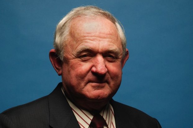 Don argus essay 07 image