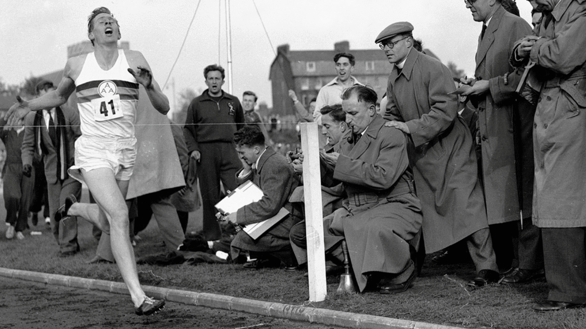 Sir Roger Bannister dead: First man to break the four-minute mile dies ...