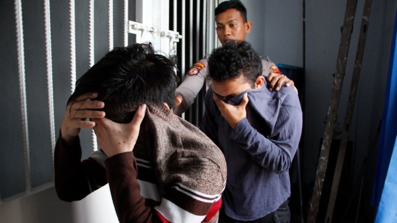 Two Men To Receive 85 Lashes For Gay Sex In Aceh