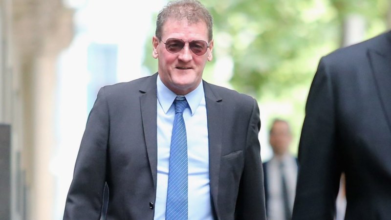 Ricky Nixon's tell-all book describes St Kilda schoolgirl as 'temptress ...