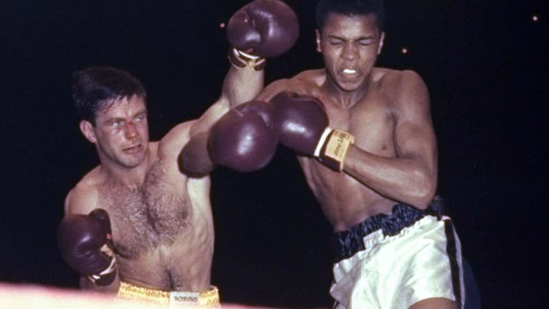 Amateur boxers harvey kinland - Redhead