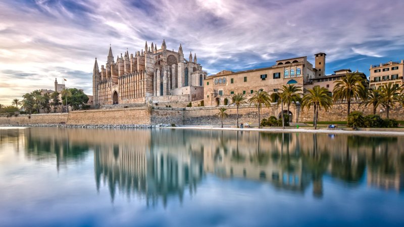 Cruise Control From Monaco To Malta It S Luxury On The
