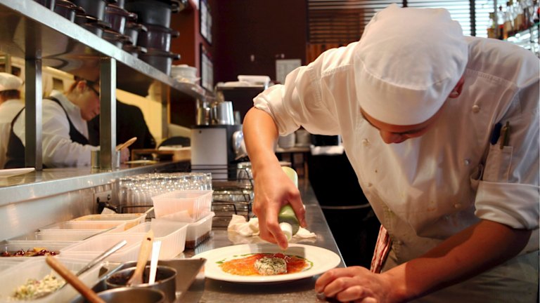 Penalty Rates For Sunday Holiday Work To Be Slashed After