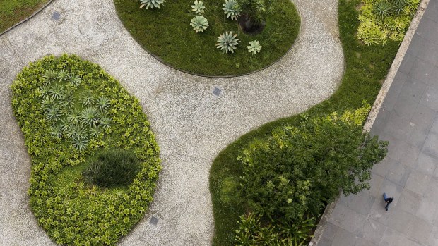 Raymond Jungles Designs Roberto Burle Marx Exhibition at New