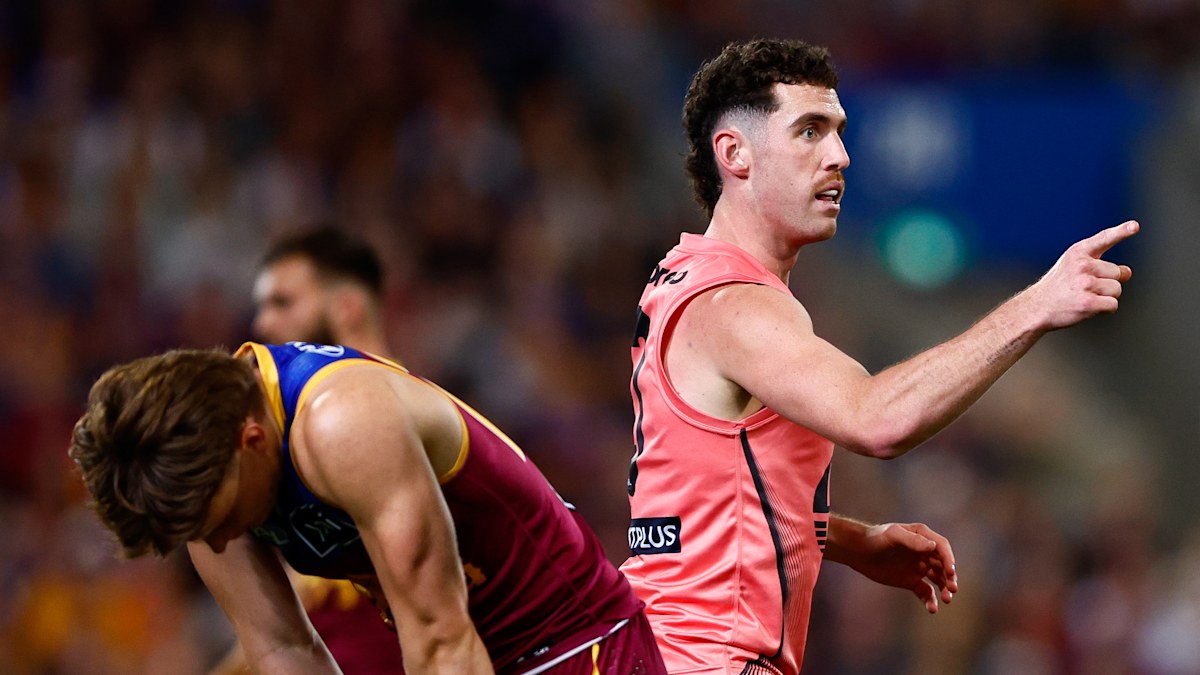 AFL News 2025: Gold Coast coach Damien Hardwick says Sam Flanders will ...