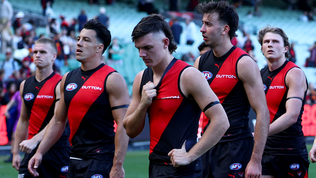 AFL news 2025: Matthew Lloyd rips 'absolute mess' at Essendon after ...
