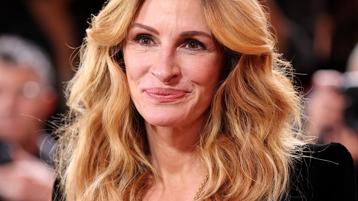 Celebrity feuds: Actors and directors who do not get along, including Nicolas Cage and Christopher Nolan to Julia Roberts and Steven Spielberg