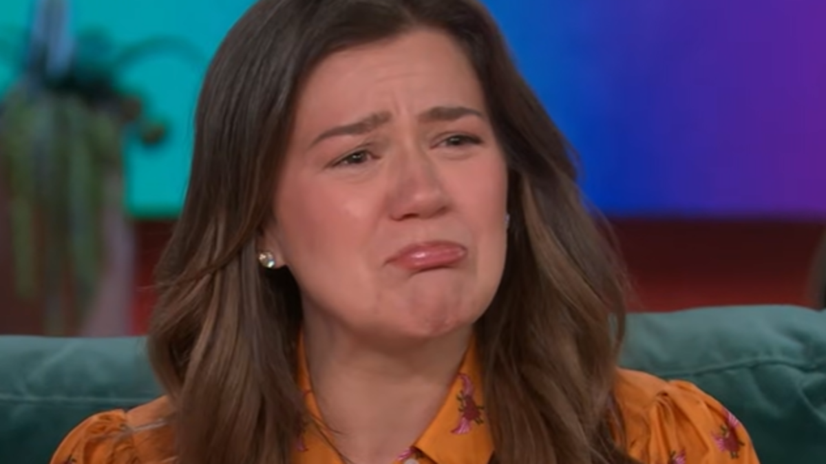 Kelly Clarkson quits Kelly Clarkson Show: Singer tears up over talk show ending, months after revealing heartbreaking reason she quit