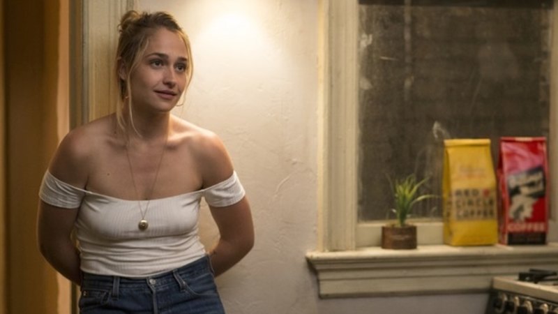 Girl not deals wearing bra