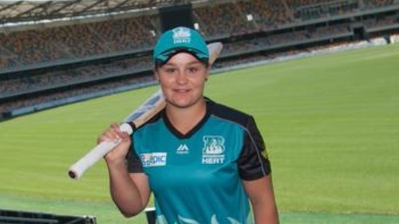 Ash Barty completes code switch from tennis to cricket