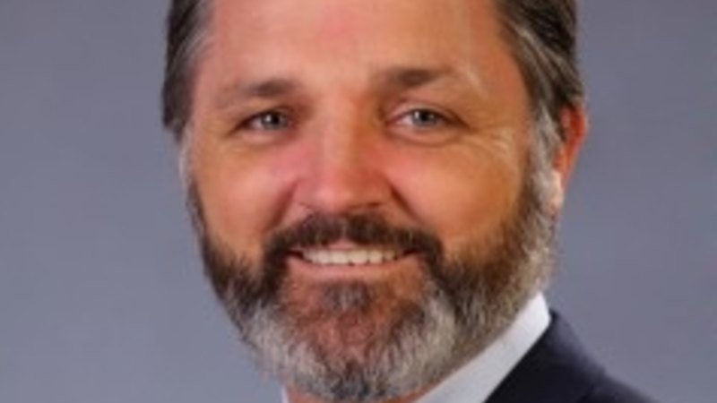 Labor minister lashes Graham Watt over refusal to stand after Rosie ...