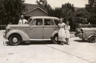 A family sets off on holiday to Phillip Island in Victoria, towing a Travelite trailer. Circa 1951.
