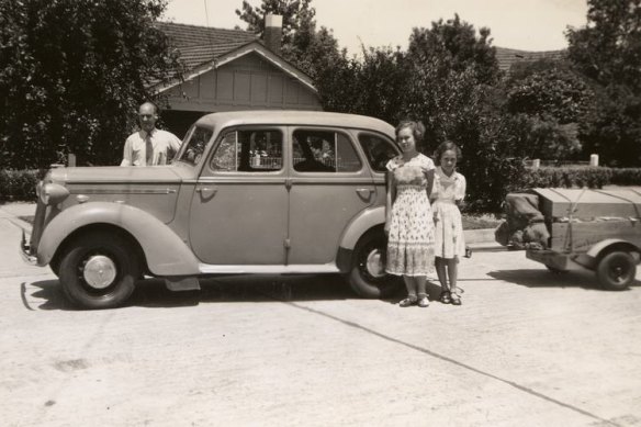 A family sets off on holiday to Phillip Island in Victoria, towing a Travelite trailer. Circa 1951.