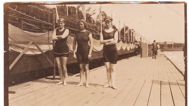 From left to right, medalists at 1912 Stockholm Olympics, Fanny Durack, Mina Wylie and Jennie Fletcher.