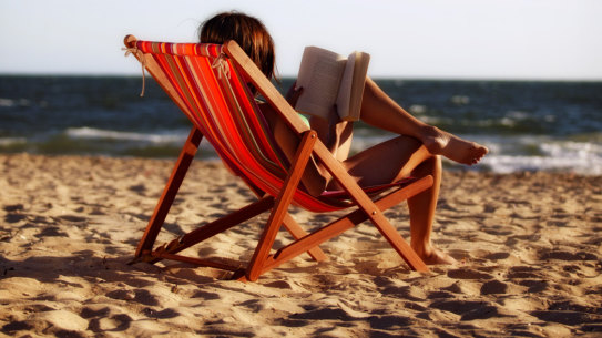 Books, so much more rewarding than endless scrolling.