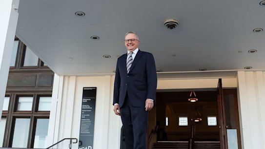 Prime Minister Anthony Albanese announced plans to erect a statue to remember Gough Whitlam and the most controversial day in Australia’s federal parliamentary history.