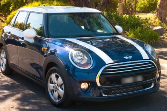 Police believe they have identified a vehicle used in a plot to steal the body of Notorious Crime Family boss George Marrogi’s sister. A dark coloured Mini Cooper was reportedly seen in the area on the morning of the incident.