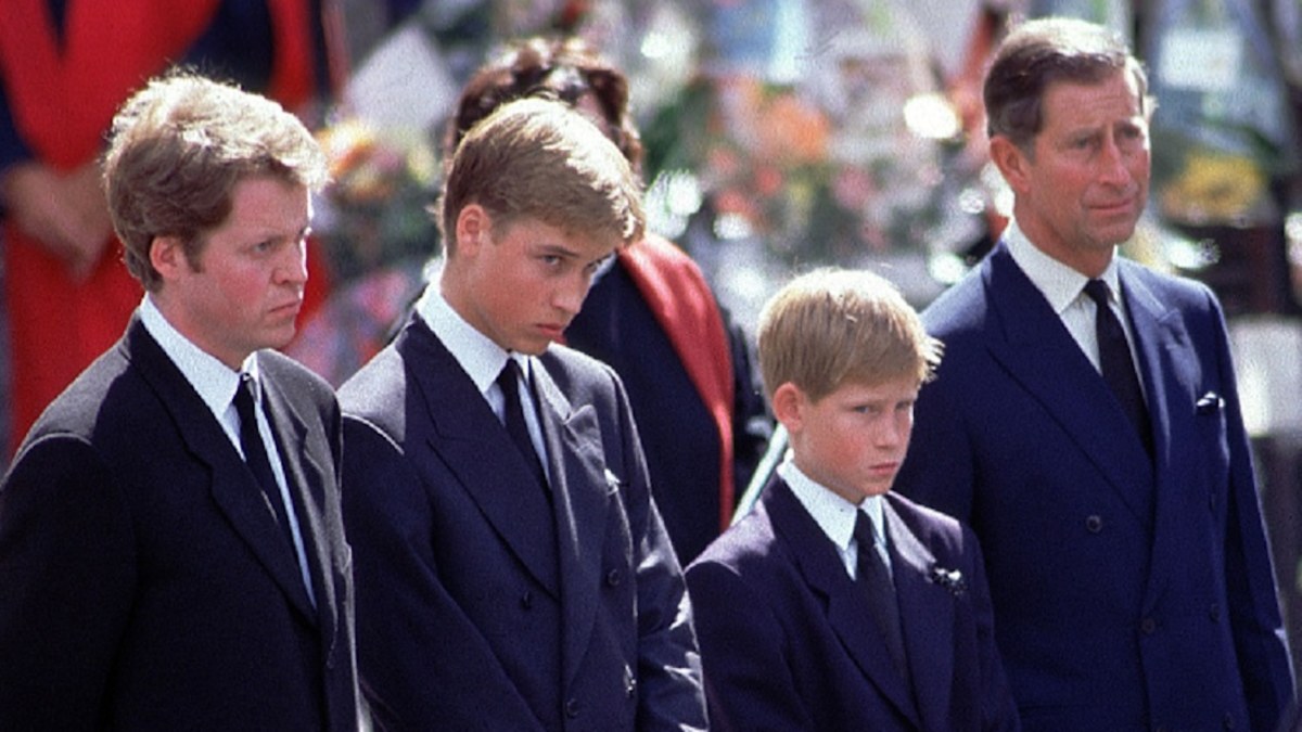 King issues extraordinary statement after Diana’s brother claims he said ...