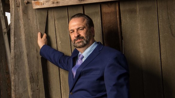 Racing NSW boss Peter V'landys has been publicly anointed by ARLC chairman Peter Beattie as his successor.