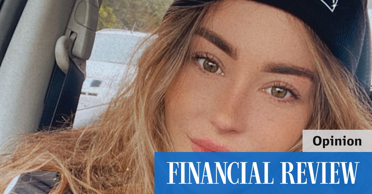 Sale United Football Club captain Zoe Askew and her unpleasant experience of country politics - Vimarsana News