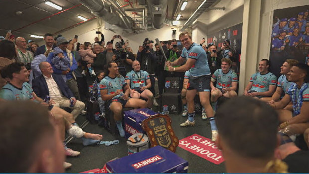 The behind-the-scenes photo showing how the Blues bought into Maguire’s methods