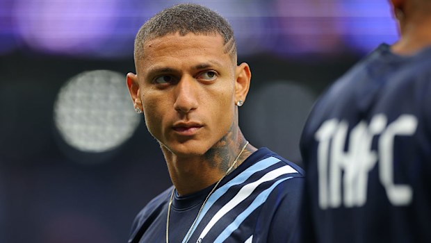 Richarlison seen during warm-up against Charlton Athletic.