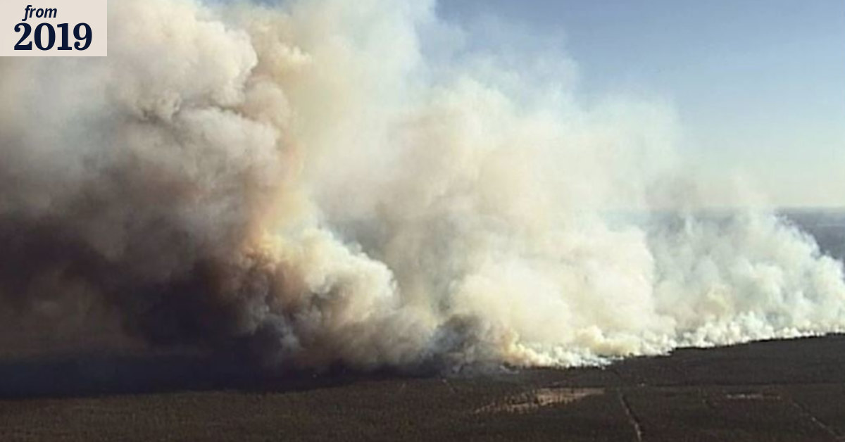 Firefighter injured as crew battles large Darling Downs bushfire