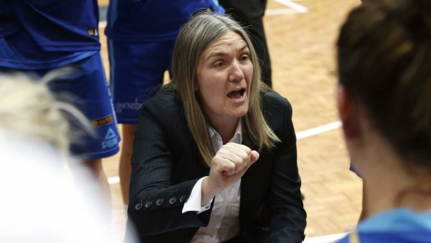 Former Canberra Capitals coach Carrie Graf wants to see more female mentors.