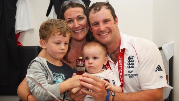 Ruth and Andrew Strauss married in 2003 and had two sons.