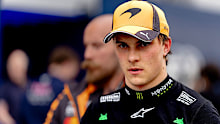 Oscar Piastri 'couldn't handle the pressure' of leading the championship, according to Kimi Raikkonen.