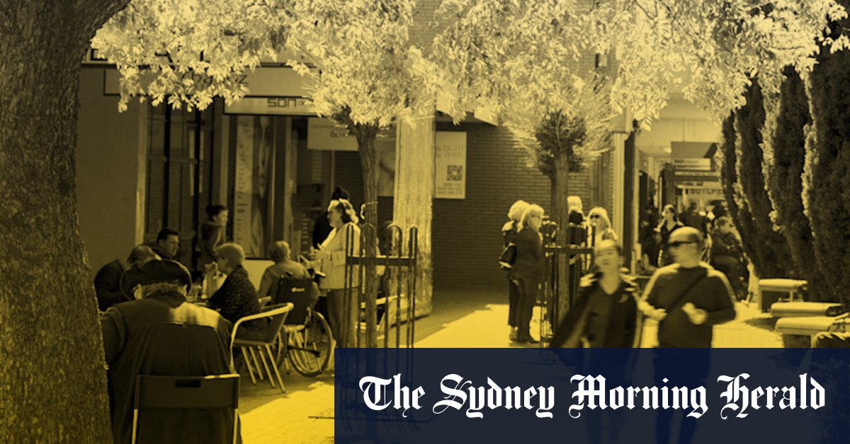 Housing Melbourne: Ashwood voters making this election the battle for the suburbs, upset over development plans and increased housing density - Vimarsana News