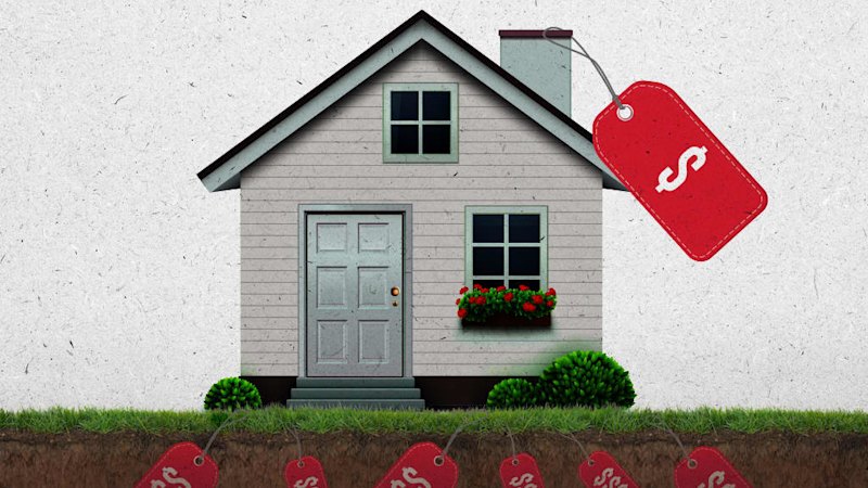 What are the new rules proposed for Victorian property auctions?