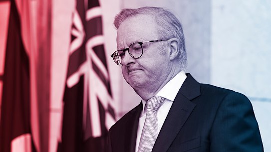 Primeiro Ministro Antonio Albanese.