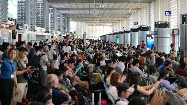 The airport and its crowd during a holiday period.