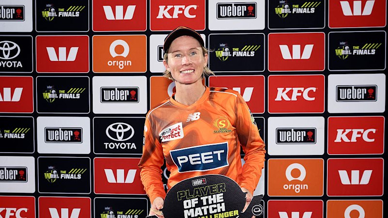 Mooney magic continues as Scorchers reach WBBL decider