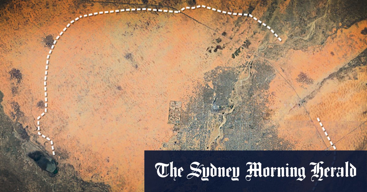 Soldiers build giant wall of dirt around city to trap – and starve – 260,000 people