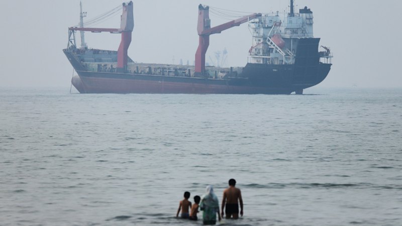 Iran declares Strait of Hormuz closed until ‘the end of US interference in this region’