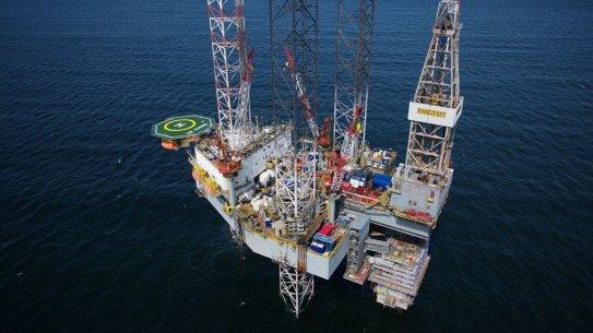 Santos and Carnarvon Energy have gained regulatory approval for the $US2 billion Dorado oil project.