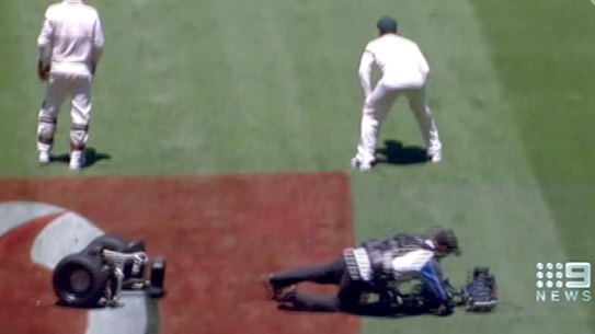 Joe the Cameraman makes the switch to Seven