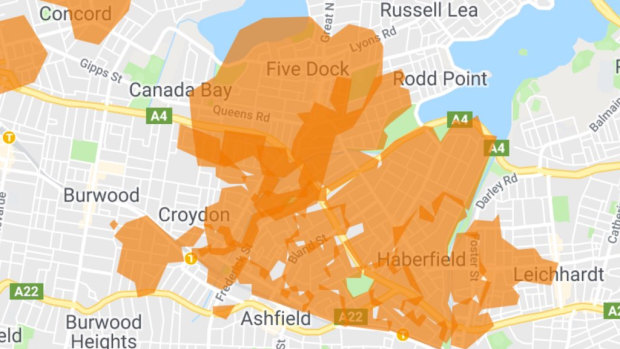 Tens of thousands of homes lose power in Sydney's inner west