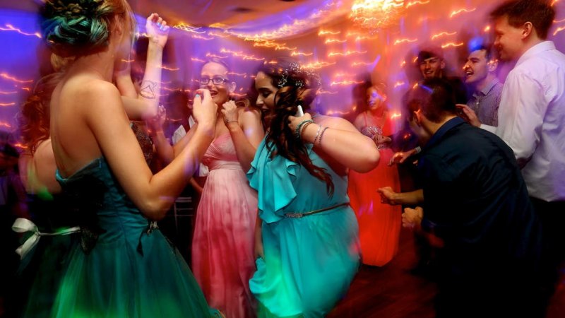 Party formals discount