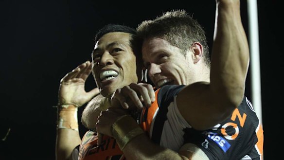 Deregistered NRL player Tim Simona to revive career in France