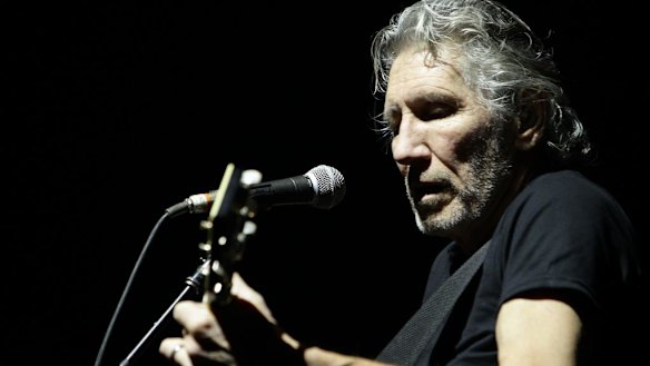 Roger Waters in action. 