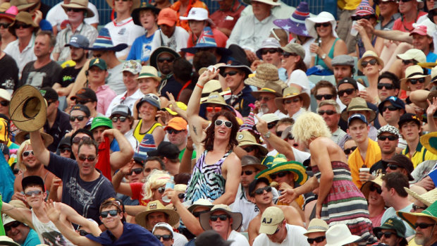 Spectators at the WACA in 2012, the last time India played a Test in Perth.