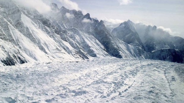 An aerial view of the Siachen Glacier, which traverses the Himalayan region dividing India and Pakistan.