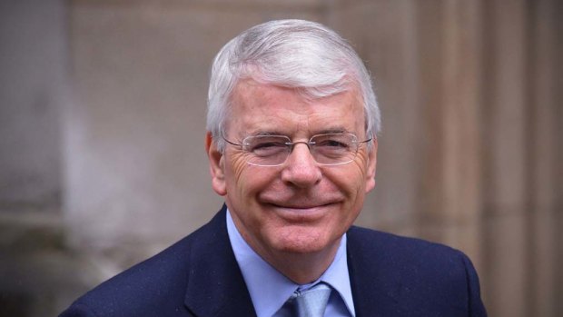 Former British prime minister John Major has told voters in three seats not to vote for his party.