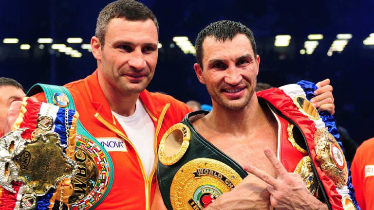 Vitali (left) and Wladimir Klitschko.