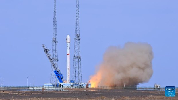 Chinese rocket Zhuque-2E Y6.