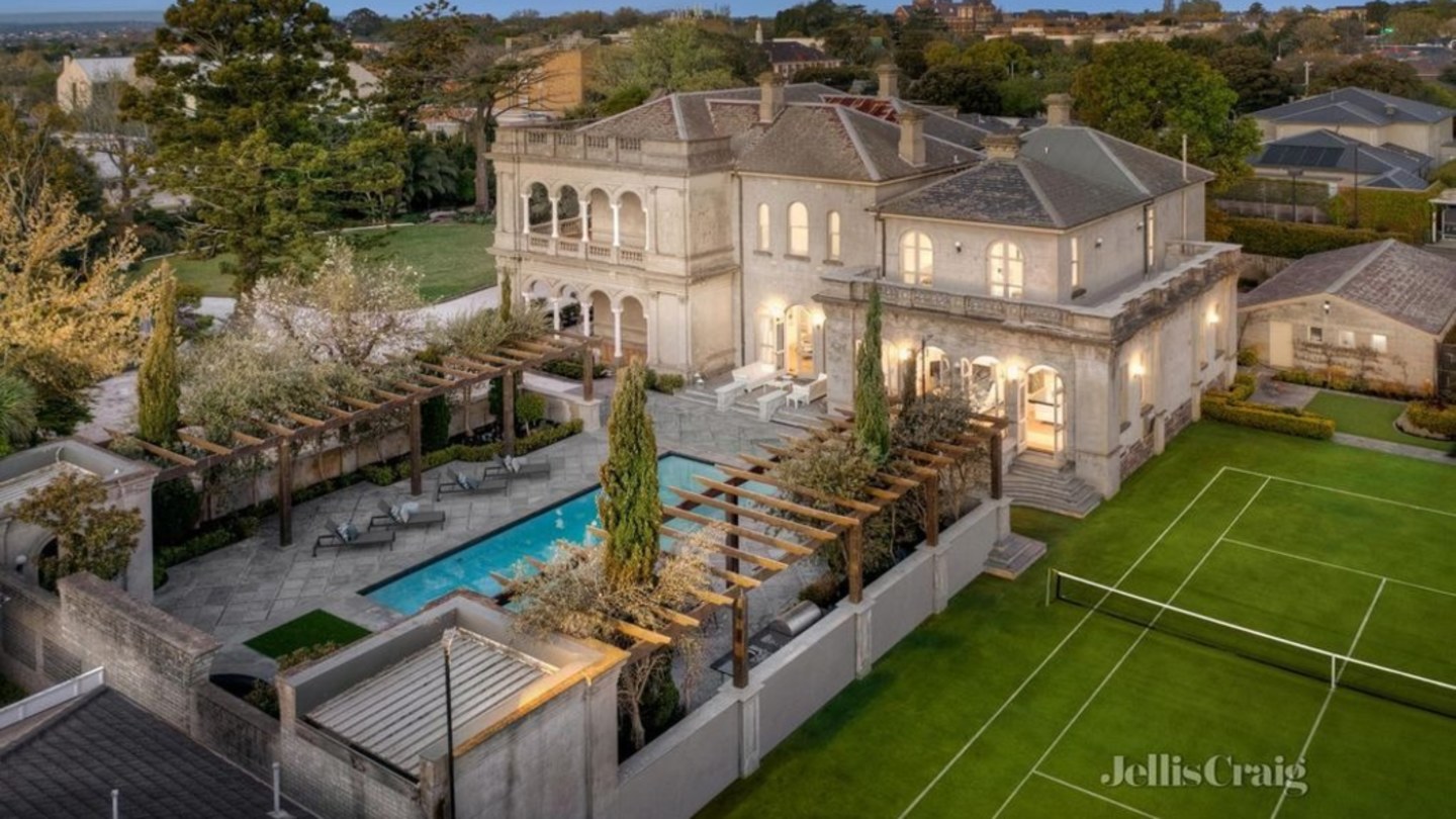Melbourne property Kew house price record smashed as grand home sells for about 17 million