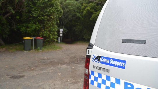 Surfing student bitten by shark on calf and hand at Seven Mile Beach